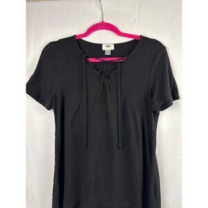 Old Navy Black Short Sleeve Top With Crisscross Detail - Medium